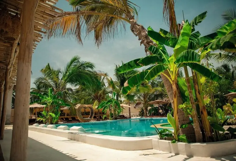 Hotelli Lujo Zanzibar Resort