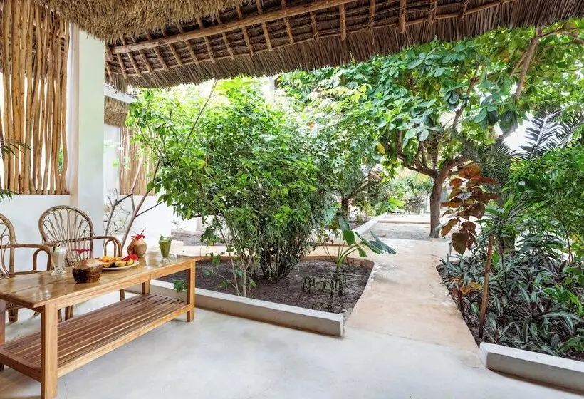 Hotelli Lujo Zanzibar Resort
