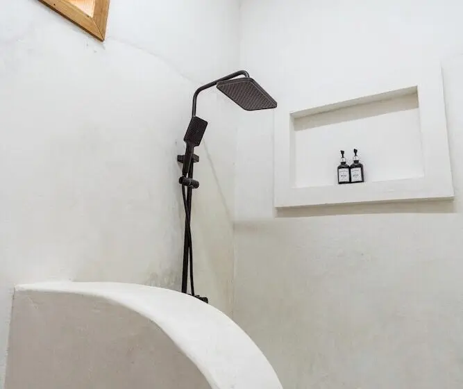 Hotelli Lujo Zanzibar Resort
