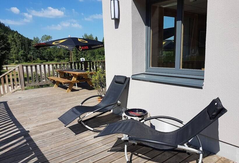 旅馆 Le Chalet De La Source