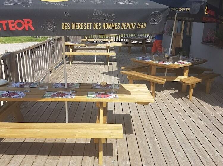 旅馆 Le Chalet De La Source