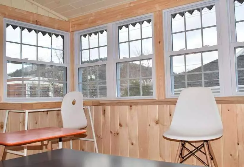 Retkeilymaja The Deers Head Inn Tavern