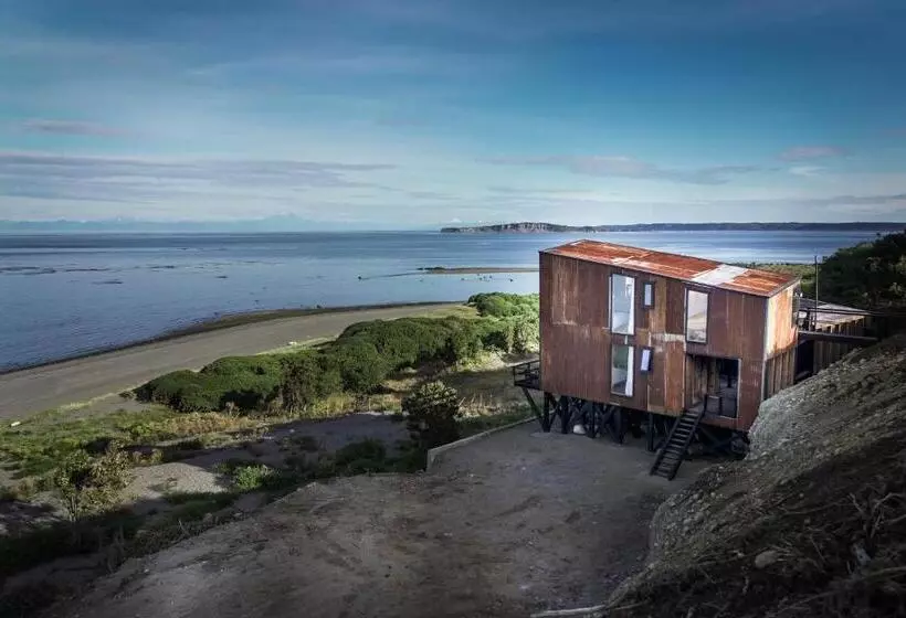 Aamiaismajoitus (B&B) El Coo Lodge