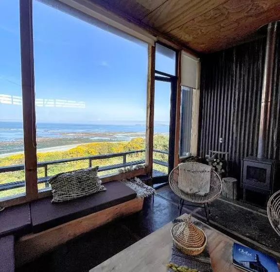 Aamiaismajoitus (B&B) El Coo Lodge