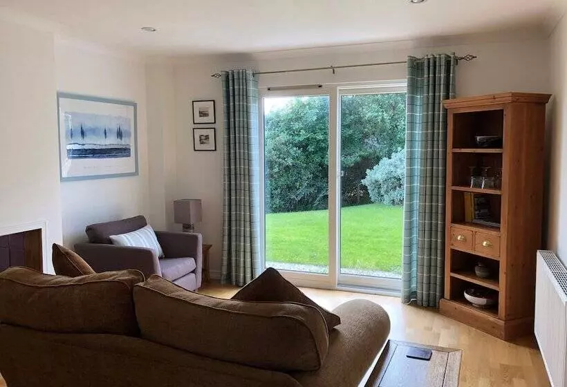 Aamiaismajoitus (B&B) Kilmuir Park