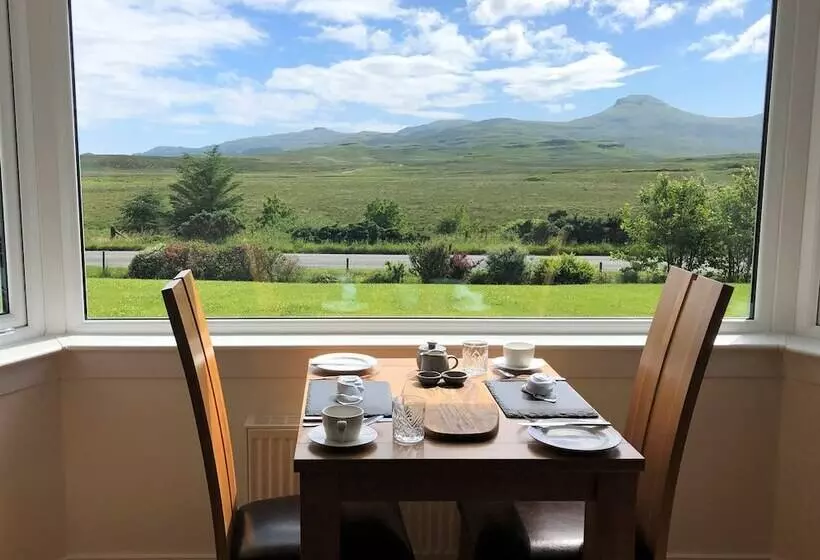 Aamiaismajoitus (B&B) Kilmuir Park