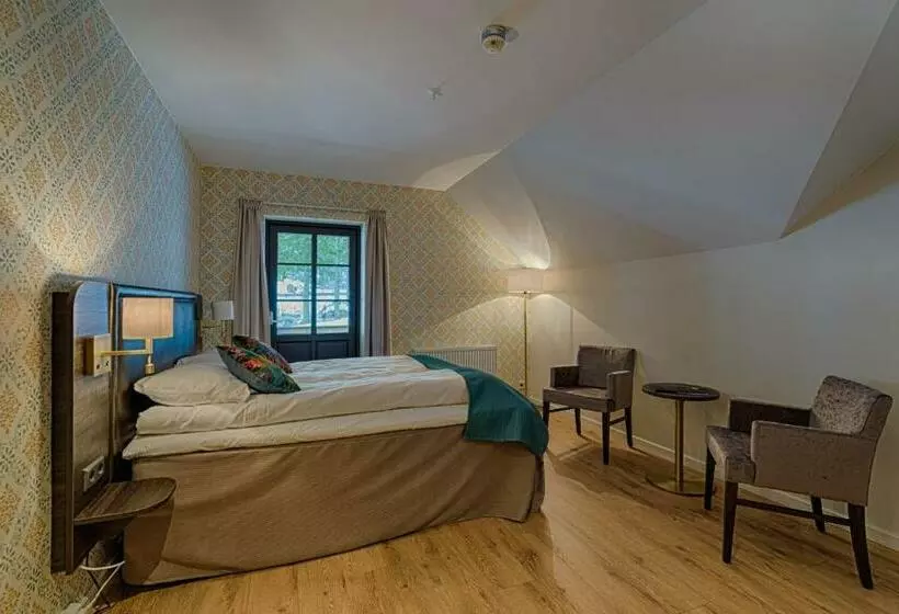 Hotelli L Eikerapen Gjestegård åseral