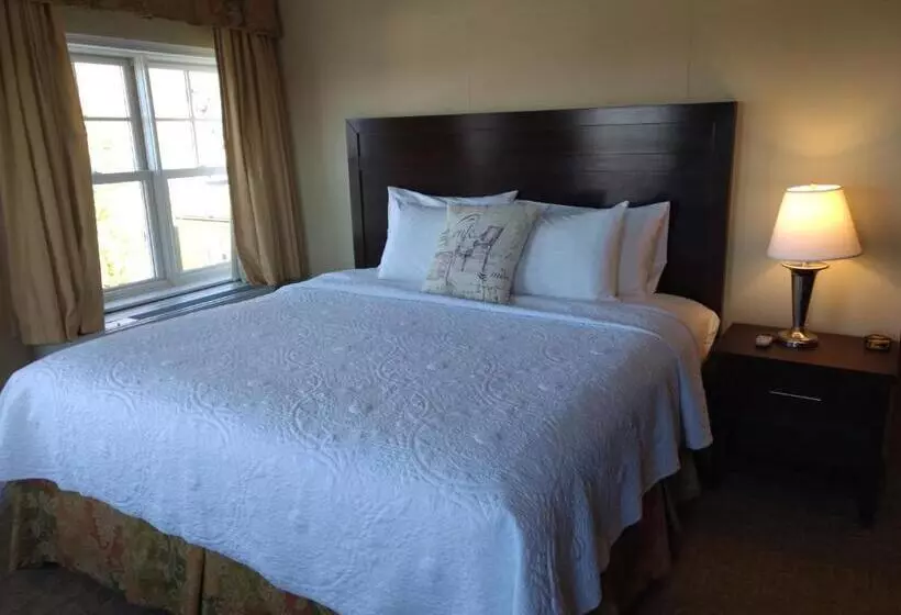 ホテル Harbor House Inn