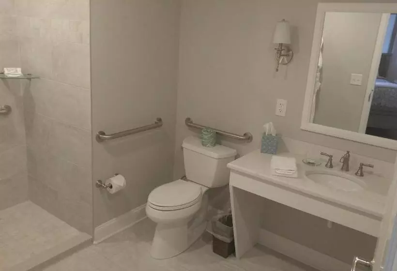 ホテル Harbor House Inn