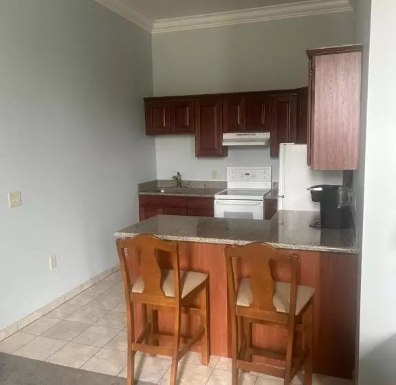 ホテル Harbor House Inn