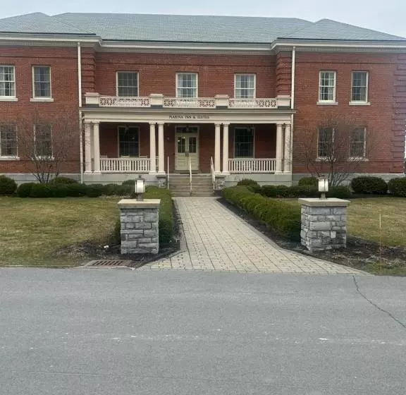 ホテル Harbor House Inn