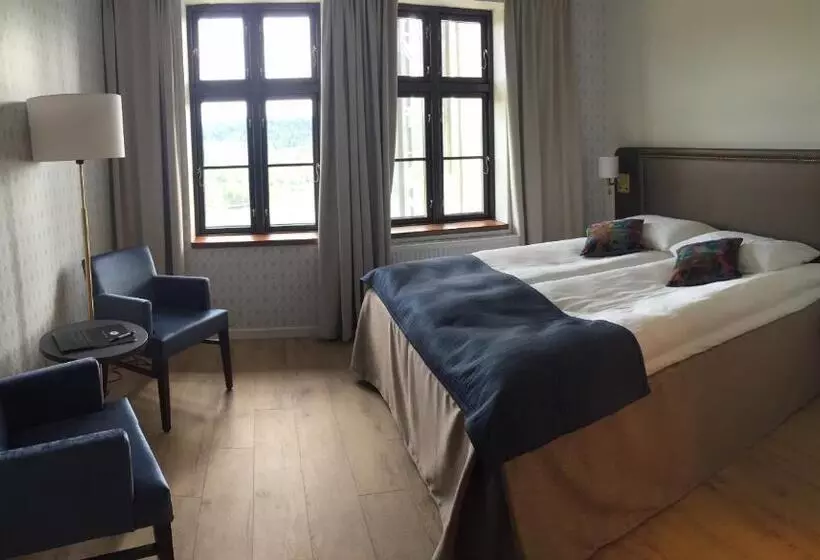 Hotelli L Eikerapen Gjestegård åseral