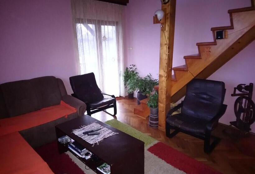 پانسیون Guest House Little Heaven