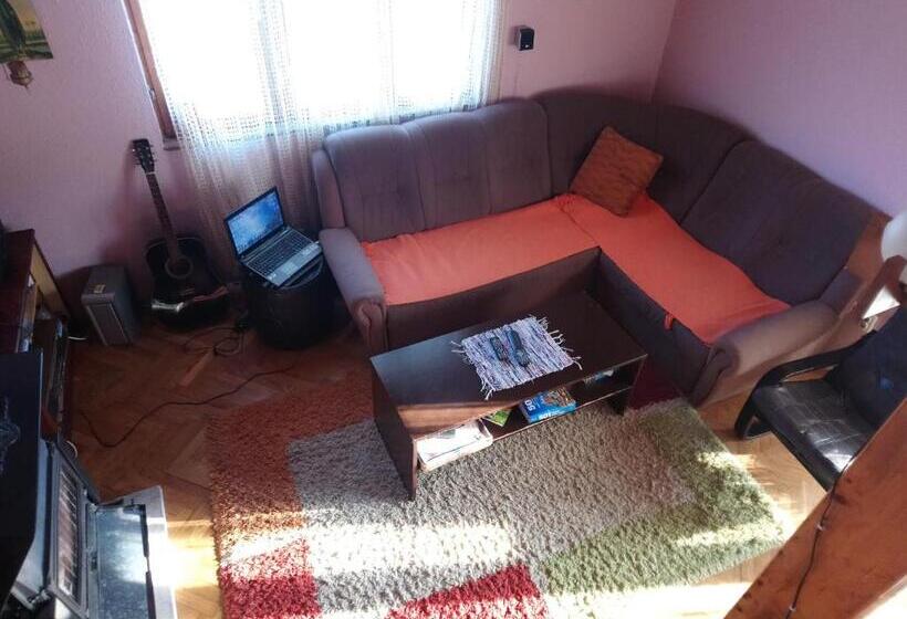 پانسیون Guest House Little Heaven