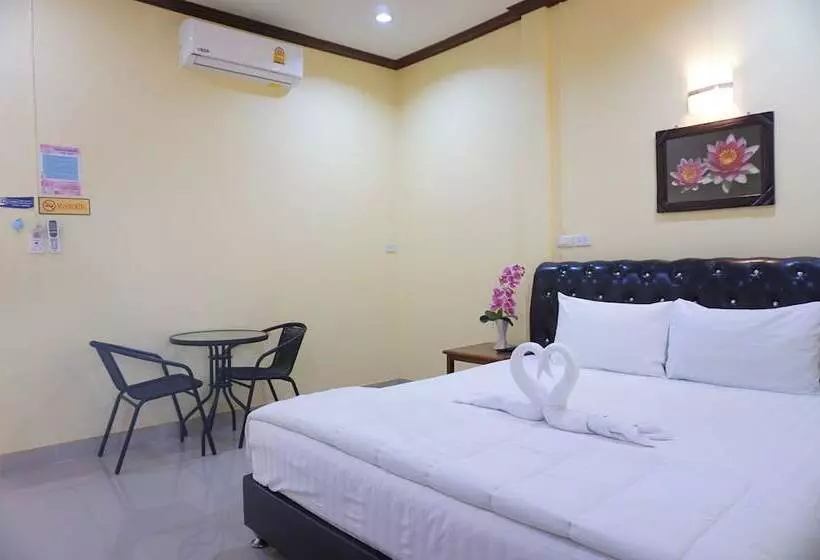 پانسیون Happy Resort Phang Nga