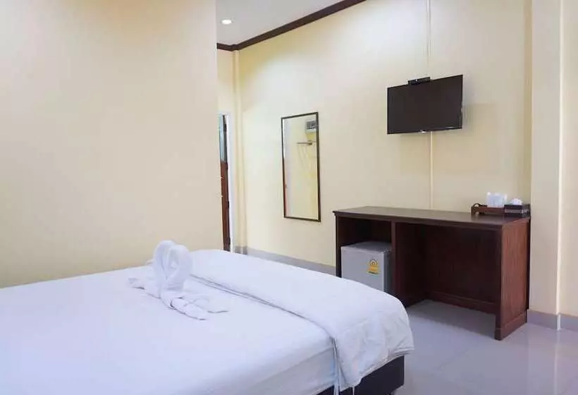 پانسیون Happy Resort Phang Nga