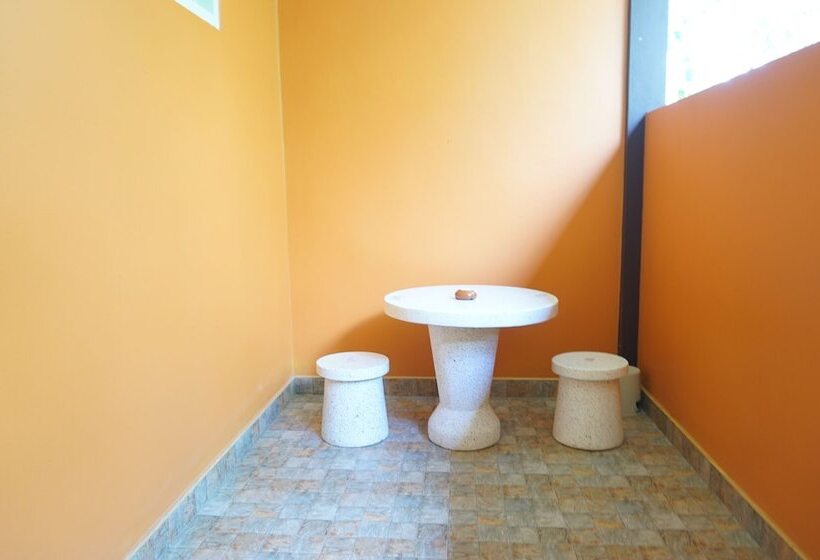 Pensió Happy Resort Phang Nga