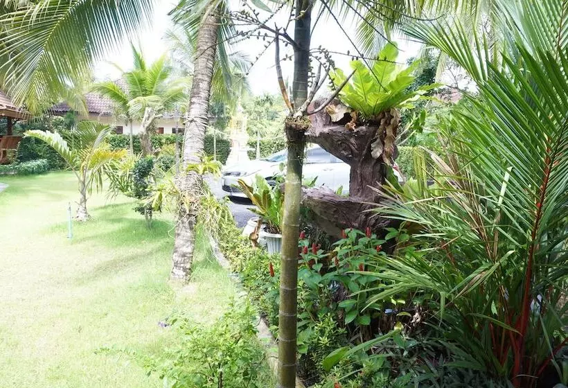 پانسیون Happy Resort Phang Nga