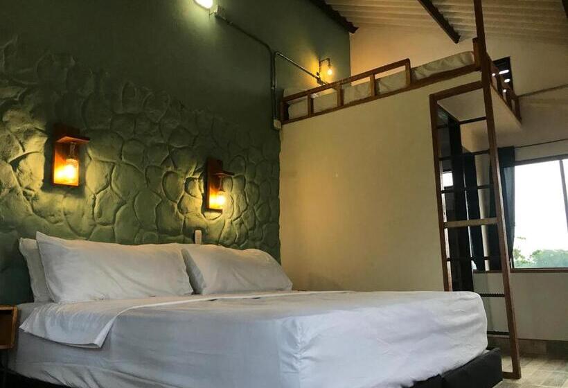 پانسیون Nuevo Oeste