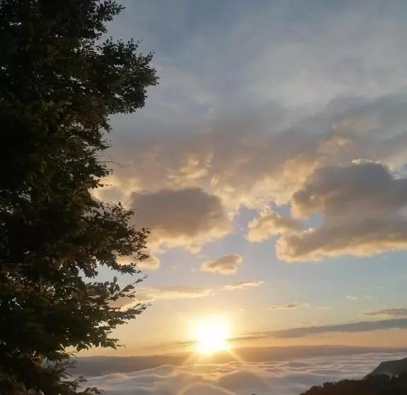 Majatalo Yancheva Guest House