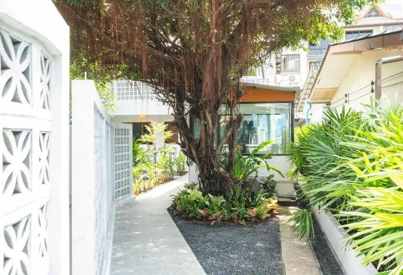 Hotelli The Banyan House