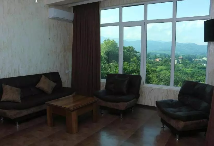 هاستل Inn David