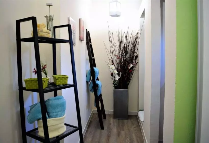 ベッドアンドブレックファースト Chambre D Hôtes La Cour Des Saligues