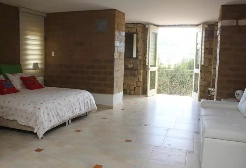 Bella Tierra Hotel Boutique