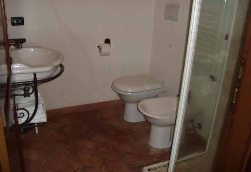 호텔 Agriturismo Podere Cirene