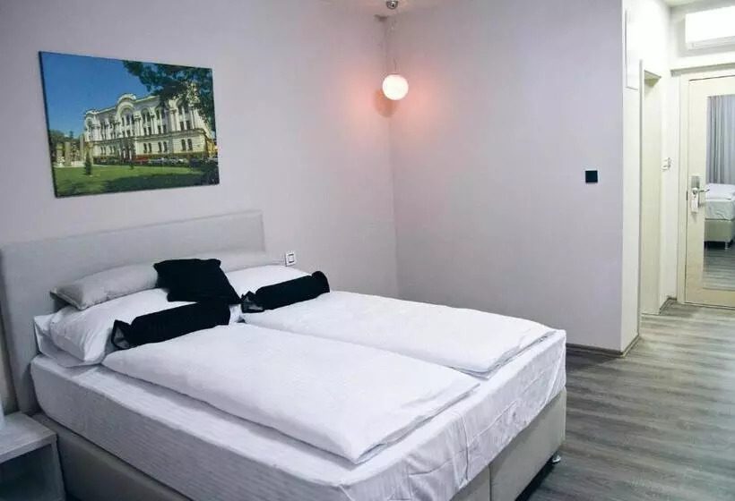 هتل Bakarni Lonac