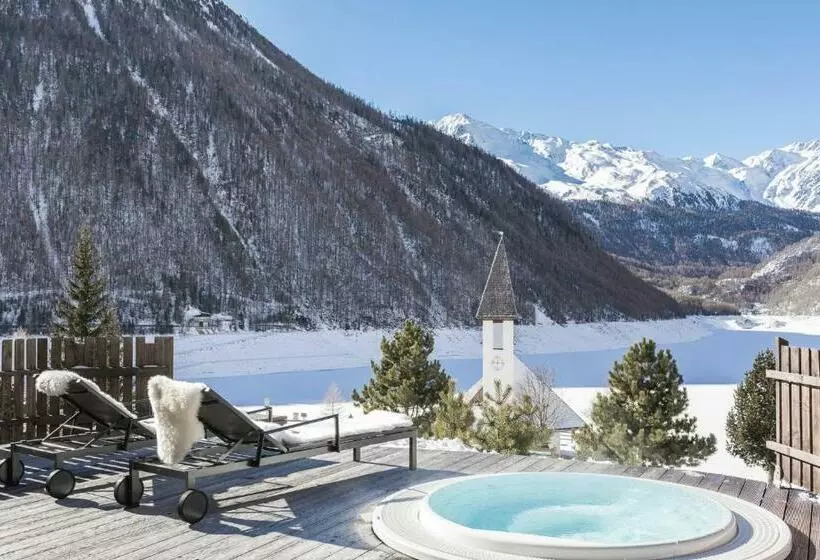 Hotelli & Chalets Edelweiss