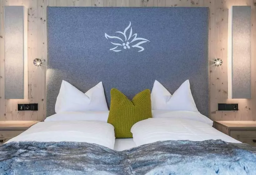 Hotelli & Chalets Edelweiss