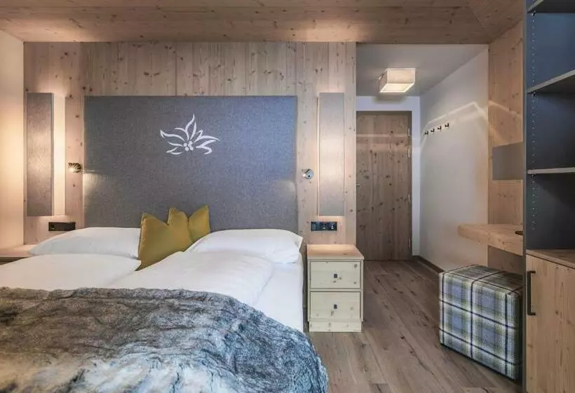 Hotelli & Chalets Edelweiss