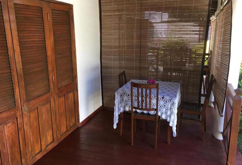 هتل Domaine Manga Be