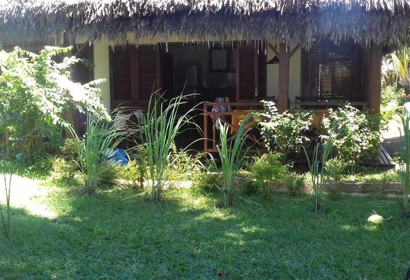 هتل Domaine Manga Be