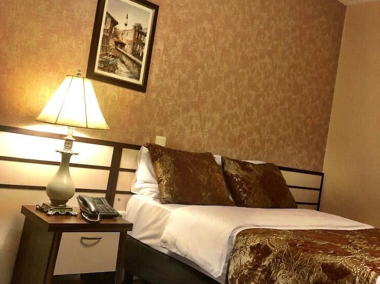 酒店 Family Resort