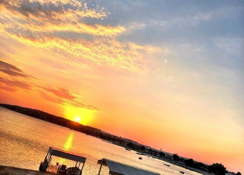 酒店 Family Resort