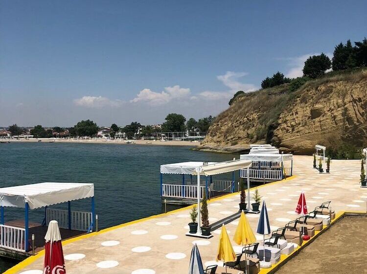 酒店 Family Resort