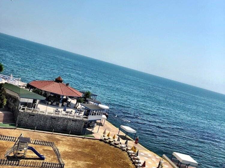 酒店 Family Resort