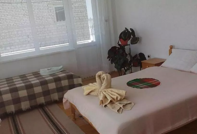 ペンション Guest House Jani