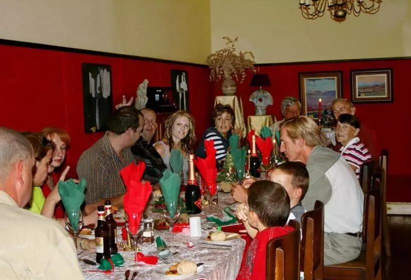 Majatalo Mountain View Country Inn