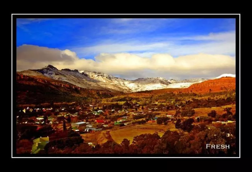 Majatalo Mountain View Country Inn