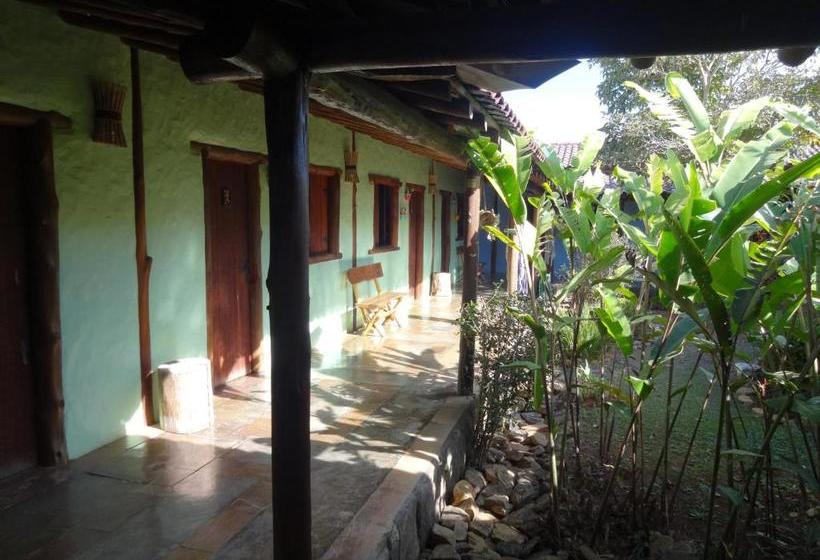 بنسيون Pousada Das Candeias