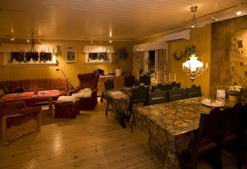 ペンション Solheim Overnatting