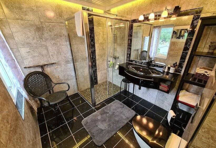 פנסיון Solheim Overnatting