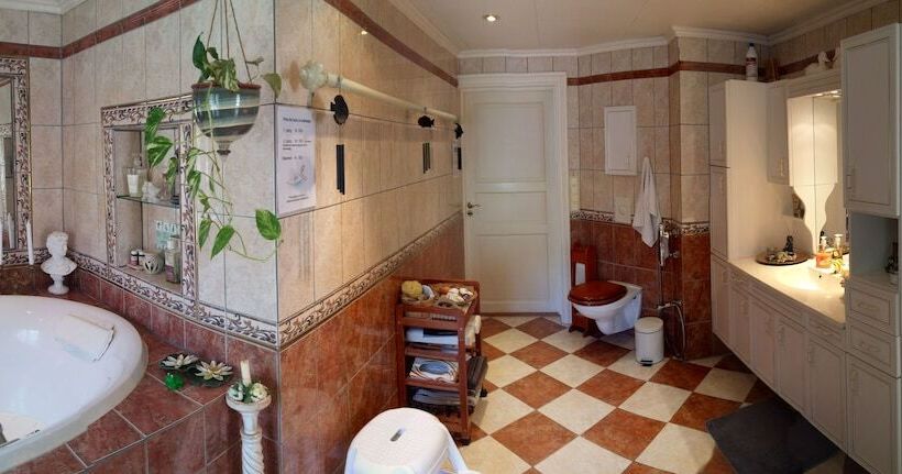 פנסיון Solheim Overnatting