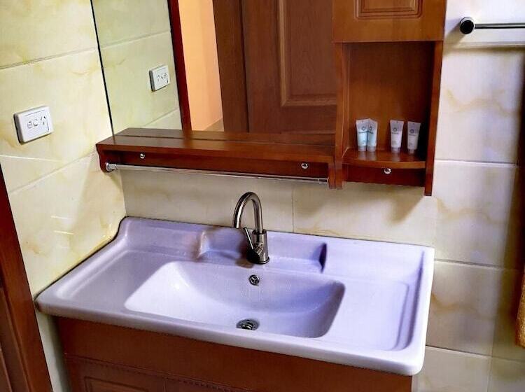 مبيت وإفطار City Apartment