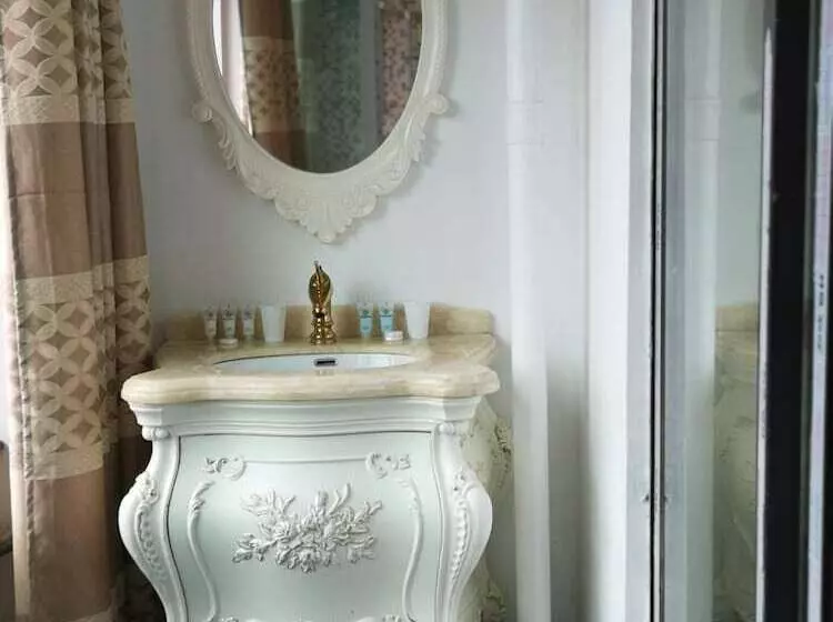 Aamiaismajoitus (B&B) City Apartment