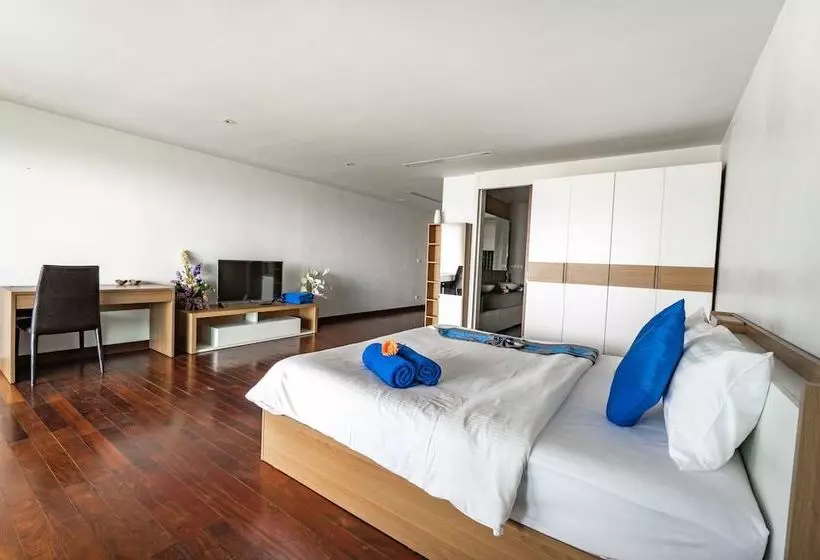 Capital O890 The Royal Bay View Villas