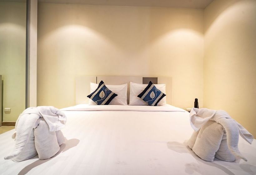 Capital O890 The Royal Bay View Villas